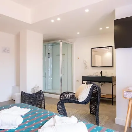 Hotel Didimos