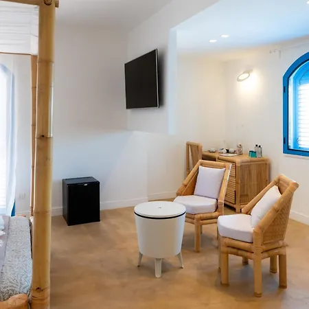 Hotel Didimos 4*